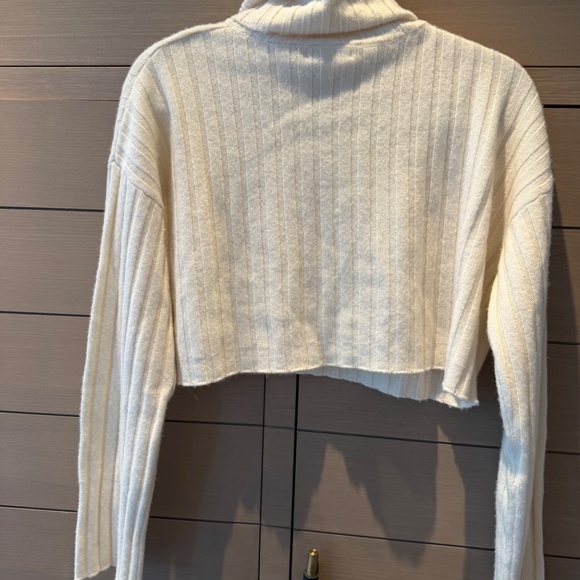 Sablyn Uma Cashmere Turtleneck Sweater - Picture 5 of 6